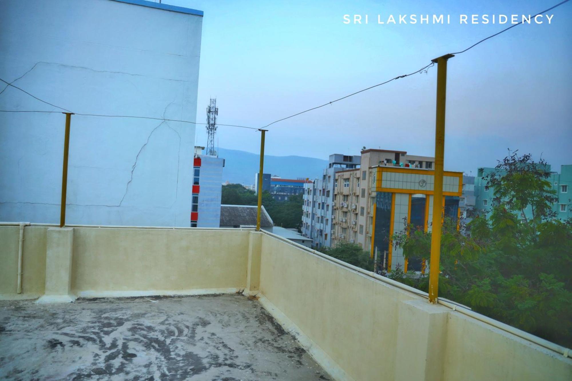 Sri Lakshmi Residency Hotel Tirupati Kültér fotó