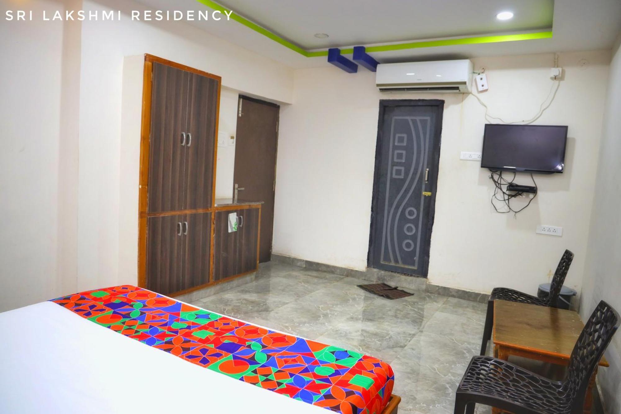 Sri Lakshmi Residency Hotel Tirupati Kültér fotó