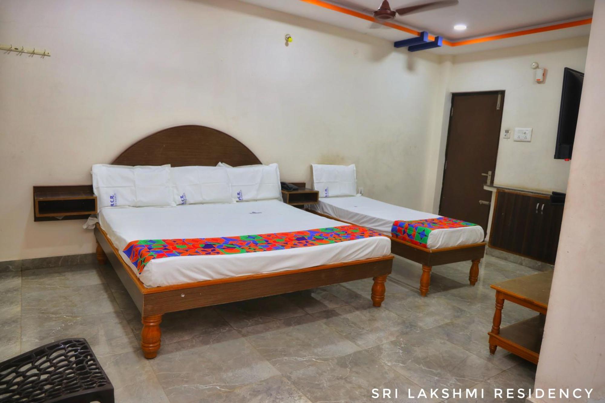 Sri Lakshmi Residency Hotel Tirupati Kültér fotó