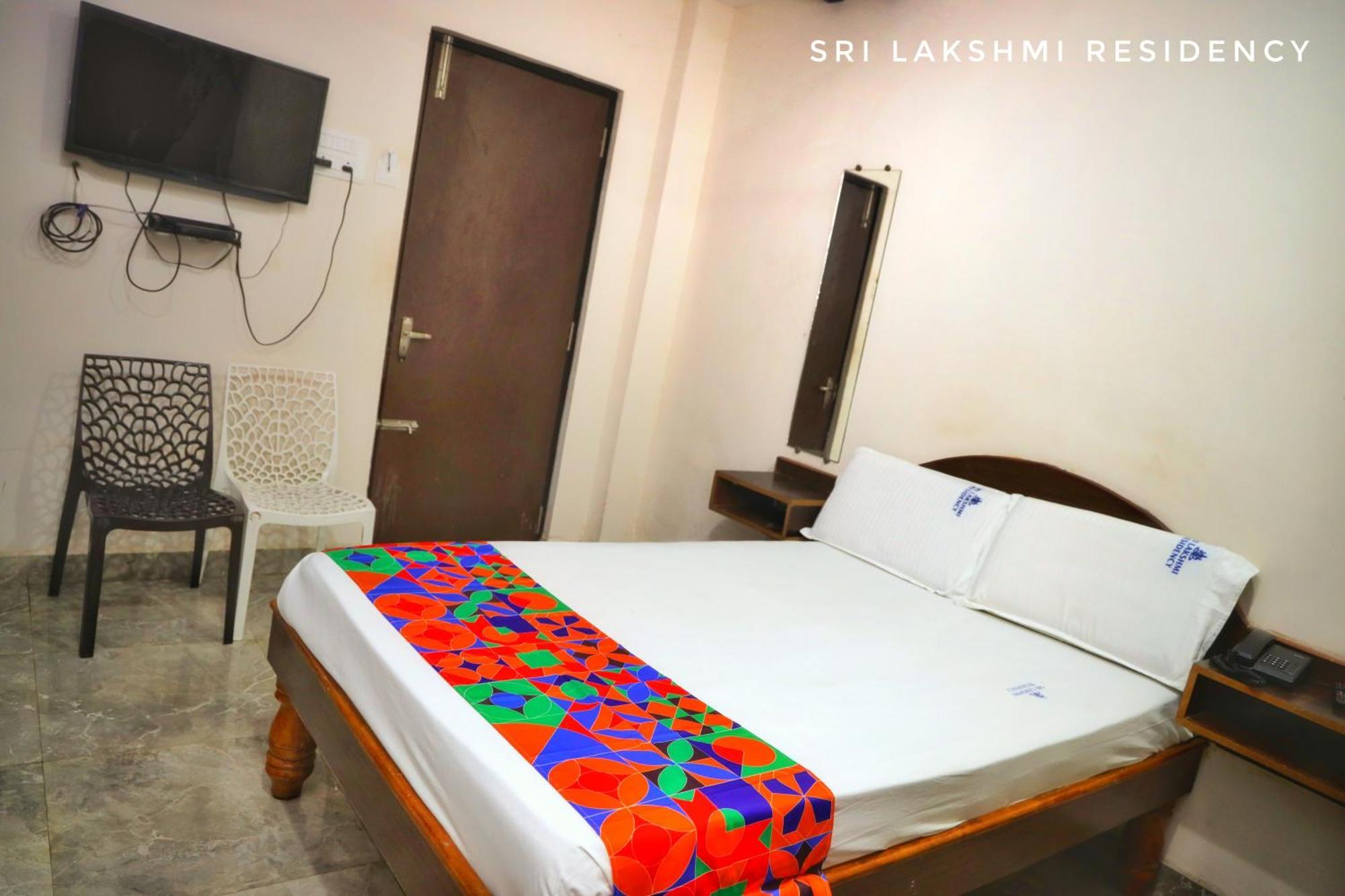 Sri Lakshmi Residency Hotel Tirupati Kültér fotó