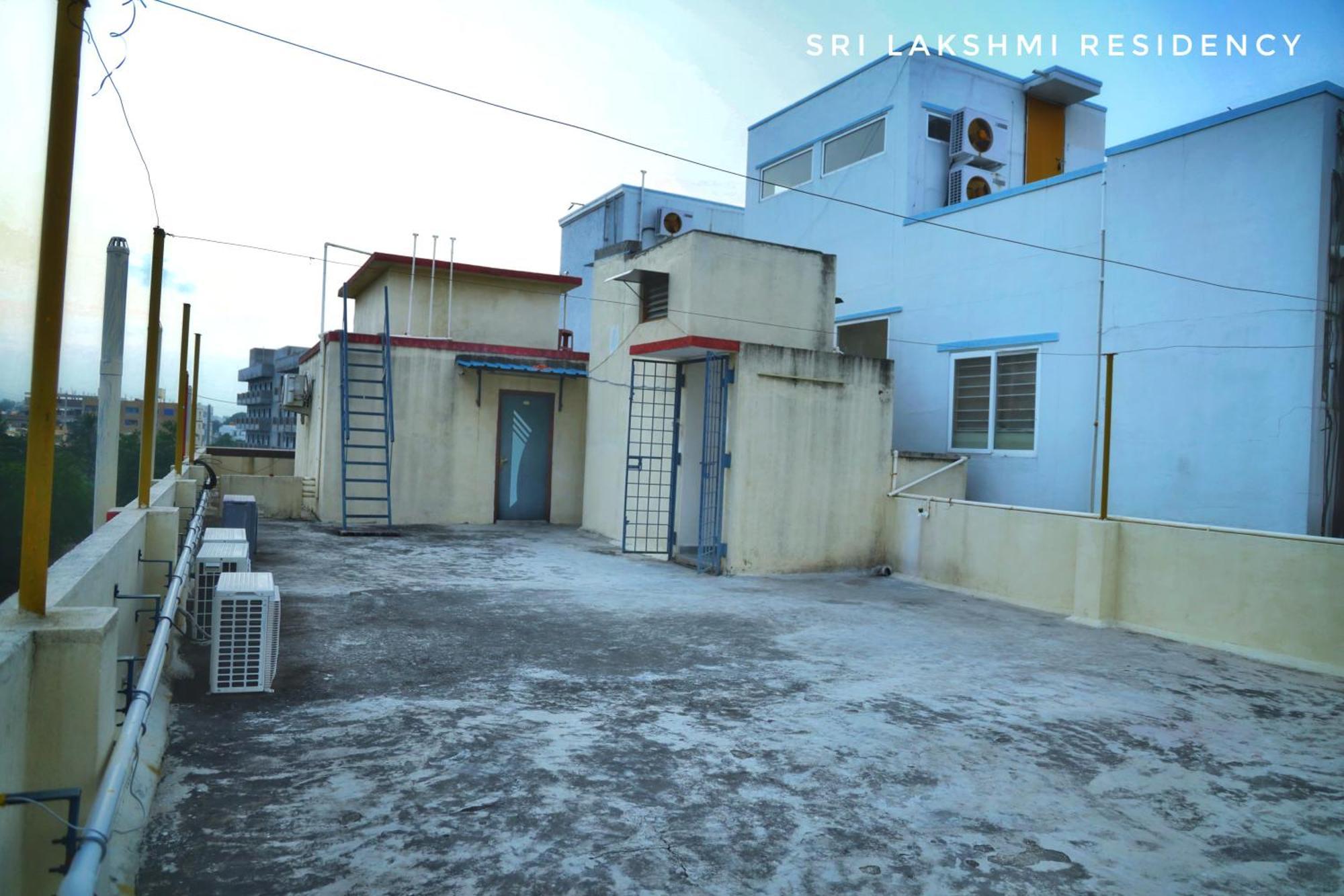 Sri Lakshmi Residency Hotel Tirupati Kültér fotó